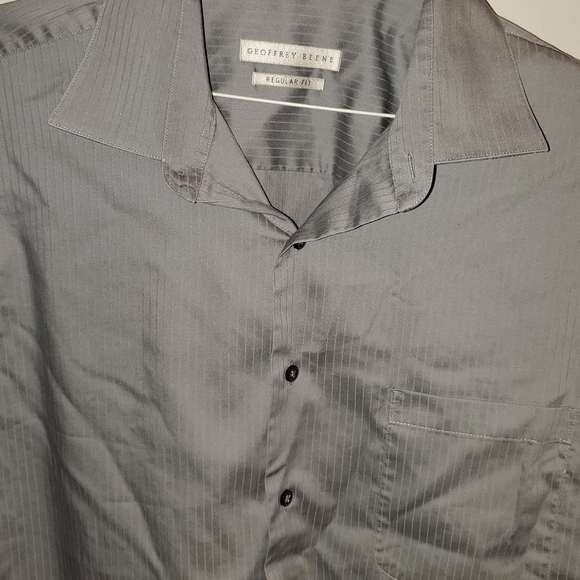 Geoffrey Beene Dress Shirt - Picture 1 of 2